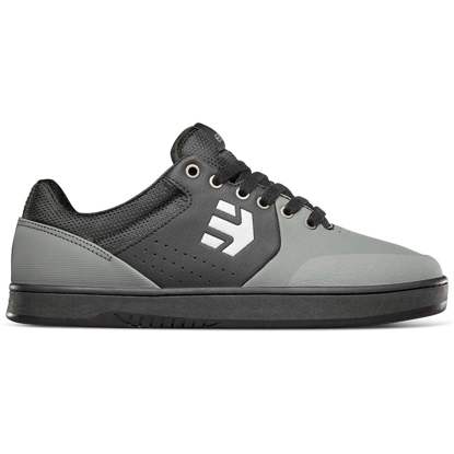 etnies cycling shoes